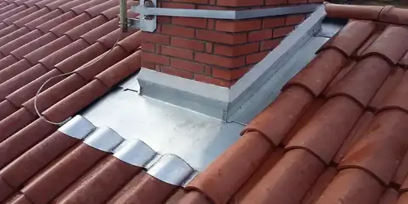 travaux de zinguerie et pose de gouttières zinc à Mazeirat